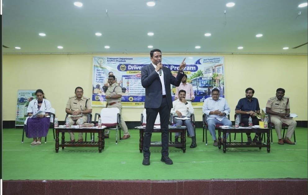 The Desk … Vijayawada : పాఠశాల బస్సు డ్రైవర్లదే కీలక బాధ్యత