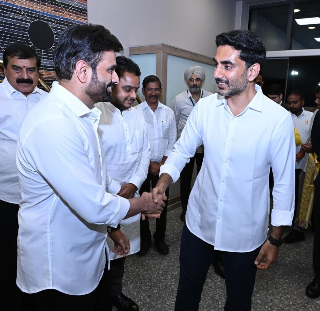 The Desk… Eluru : లోకేశ్‌తో ఎంపీ పుట్టా మహేష్‌ భేటీ