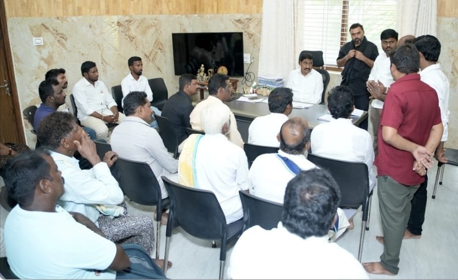 The Desk…Banaganapalle : స్థానిక ఎన్నికల్లో కూటమి విజయమే లక్ష్యం ➖మంత్రి బీసీ జనార్దన్‌రెడ్డి
